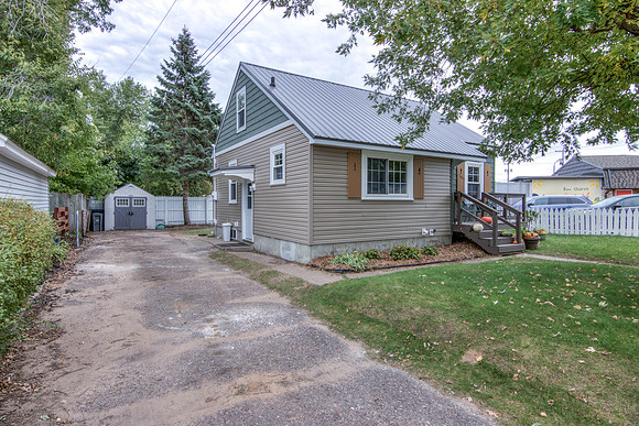 20 - Exterior-2
