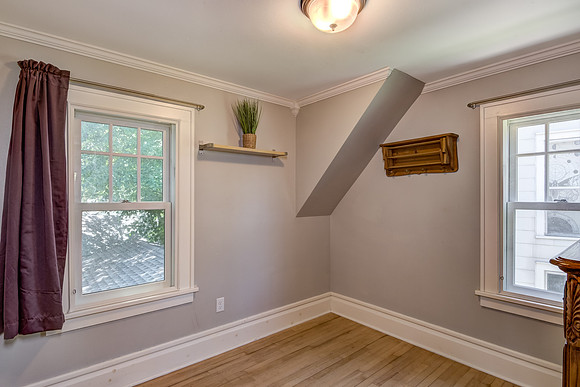 11 - Upper Level Bedroom - 3-1