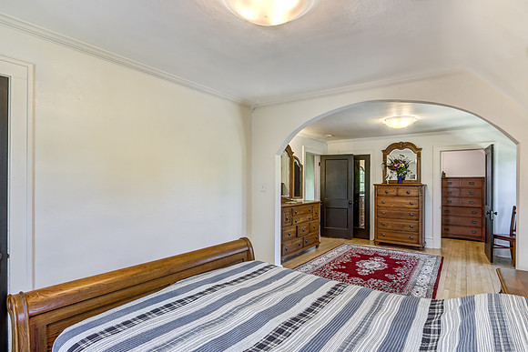11 - Upper Level Bedroom - 1-3