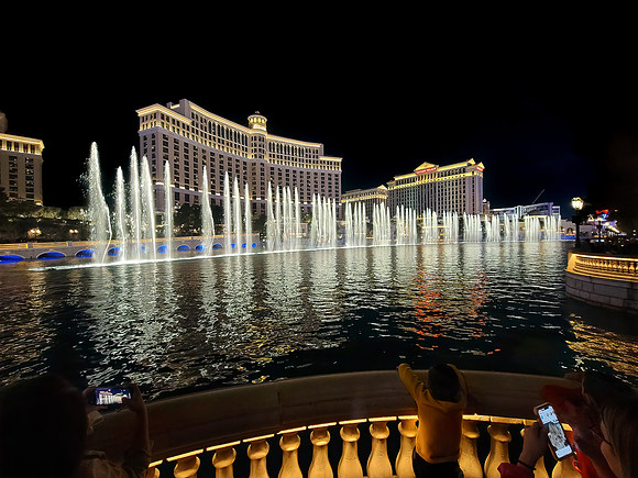 Las Vegas - 20211119_221712-Edit
