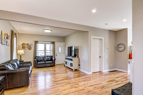 02 - Living Room-1