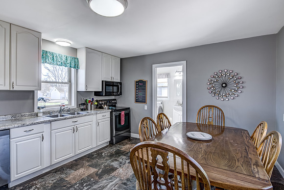 03 - Kitchen-2