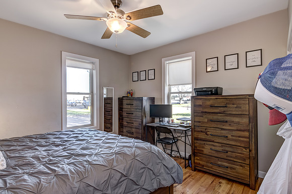 10 - Main Level Bedroom - 1-1