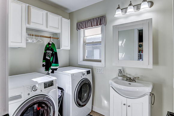 15 - Laundry-1