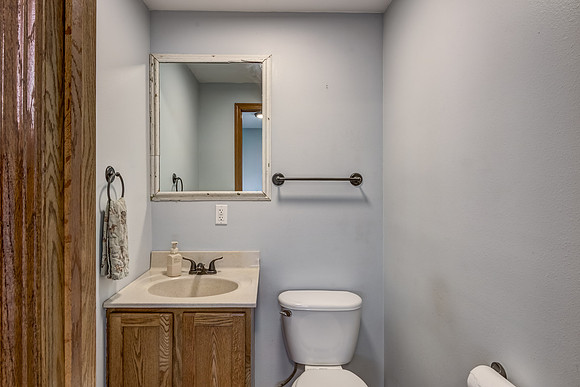 12b - Bathroom-2