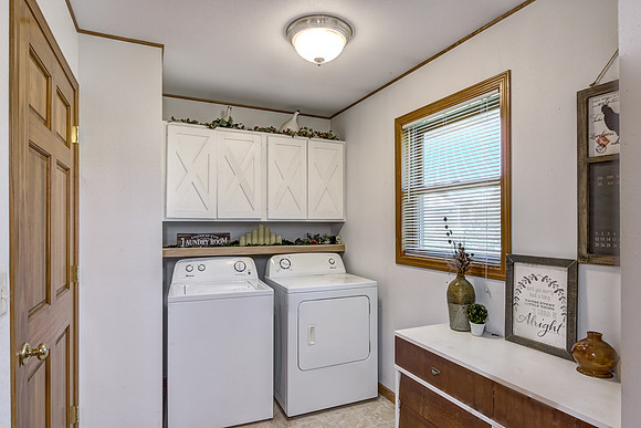 15 - Laundry-1