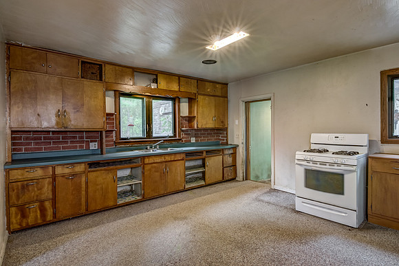 03 - Kitchen-1