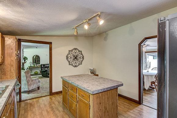 03 - Kitchen-4