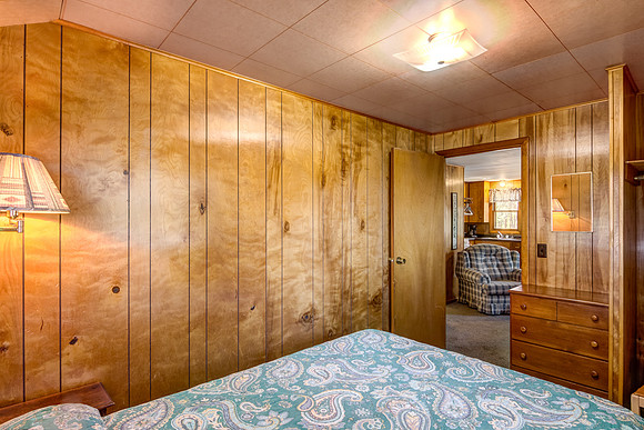 10 - Main Level Bedroom - 1-2