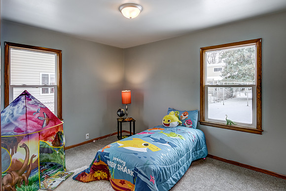 10 - Main Level Bedroom - 3-1