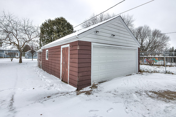 17a - Garage-1