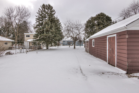 19 - Backyard-5