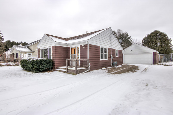 20 - Exterior-3