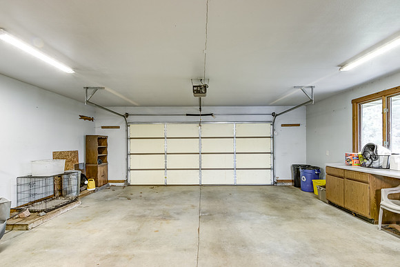 17a - Garage-1