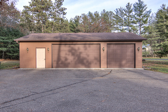 18 - Outbuilding-2