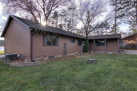 20 - Exterior-06