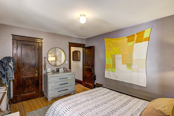 10 - Main Level Bedroom - 1-4