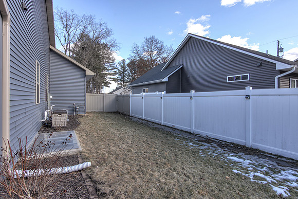 19 - Backyard-3