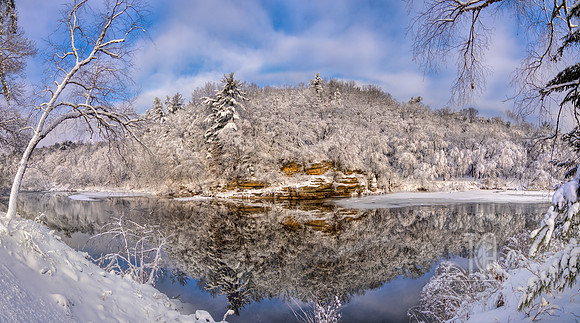 Winter Beauty 2 small - Tim Abraham