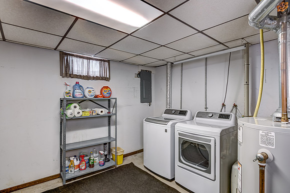 15 - Laundry-1