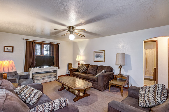 02 - Living Room-2