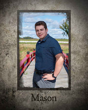 signature-senior-17 copy
