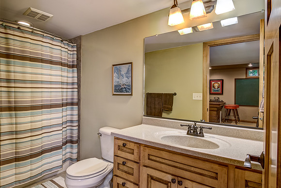 12b - Bathroom-2