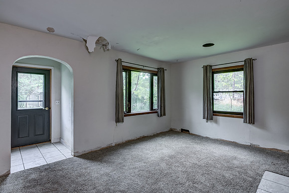 02 - Living Room-1