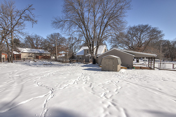 19 - Backyard-07