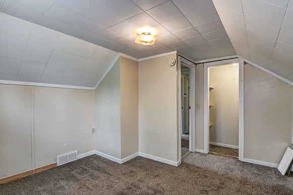 11 - Upper Level Bedroom - 1-2