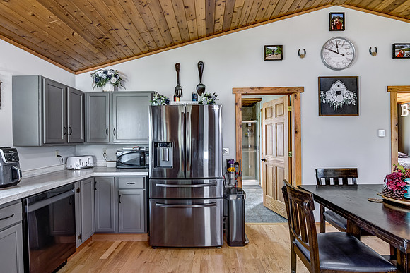 03 - Kitchen-2
