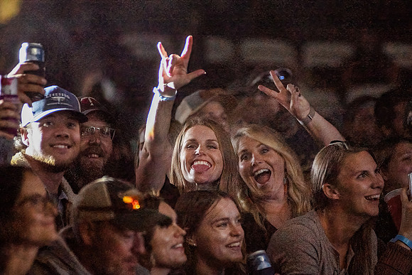TLA_3646-Edit-Facebook 2048-2
