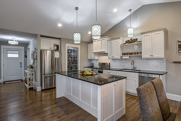 03 - Kitchen-3