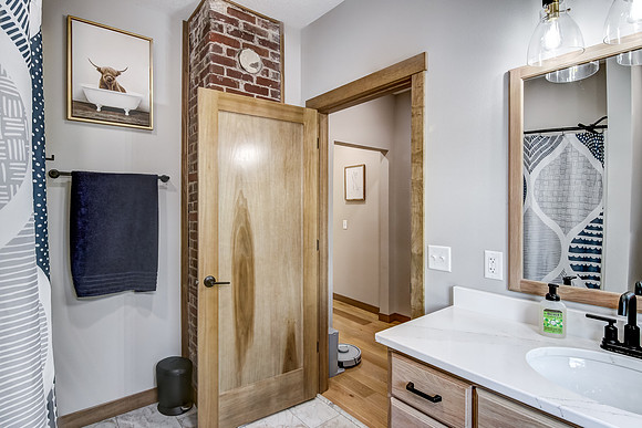 12b - Bathroom-2