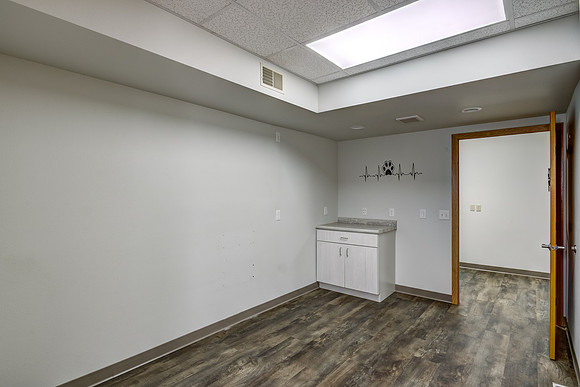 03 - main floor-04