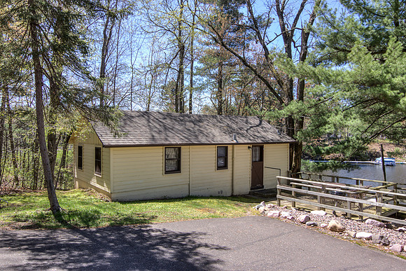 20 - Exterior-4