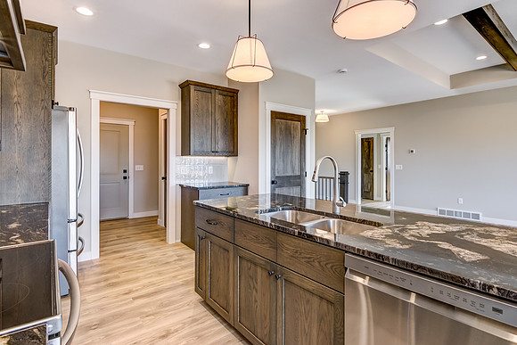 03 - Kitchen-5
