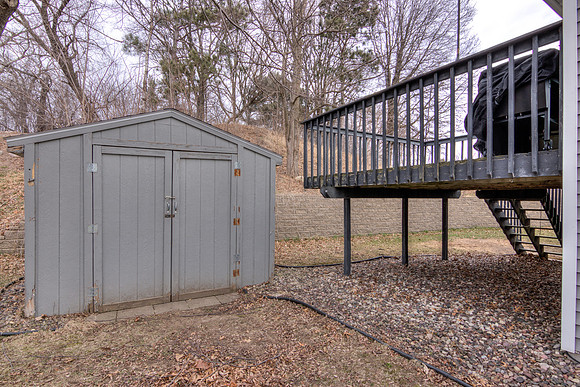 18 - Outbuilding-1