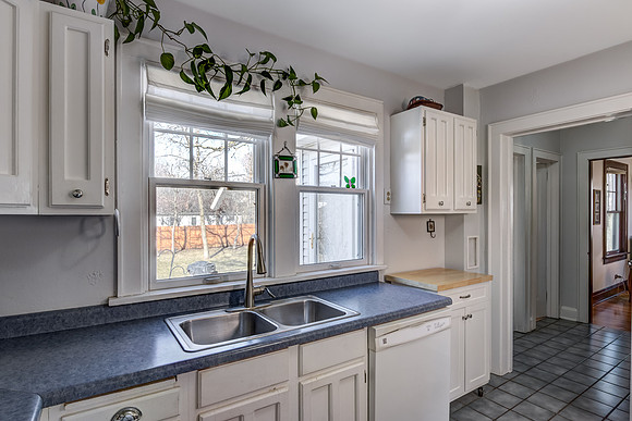 03 - Kitchen-4