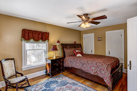 11 - Upper Level Bedroom - 1-1