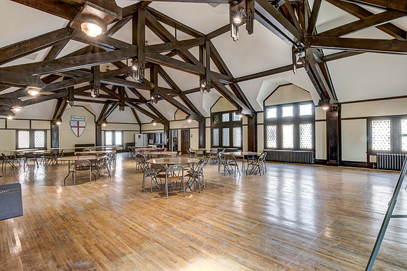 09 - hall-2