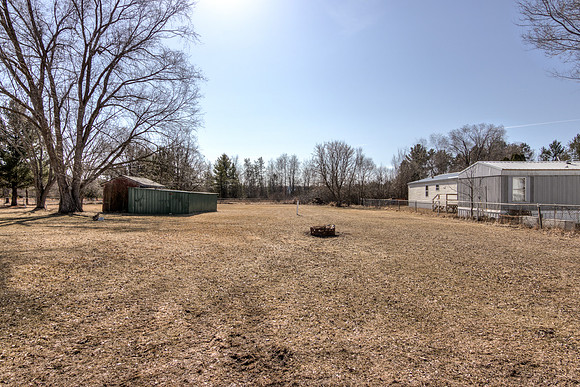 19 - Backyard-03
