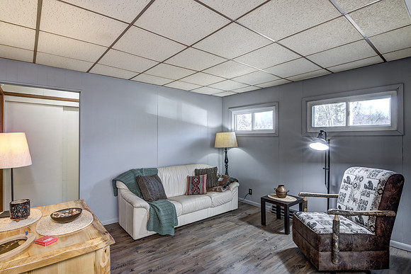 05-Family Room-01