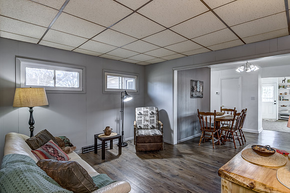 05 - Family Room - 02