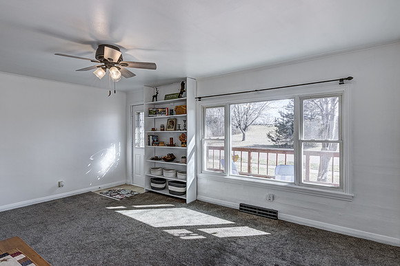 02 - Living Room-3