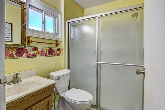 12b - Bathroom-1