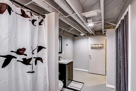 12b - Bathroom-5