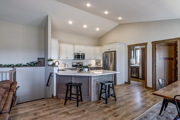 03 - Kitchen-1