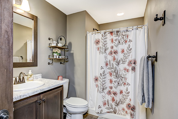 12b - Bathroom-2