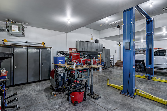 17a - Garage-2